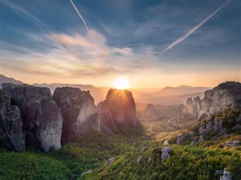 Meteora Private Full Day Tour From Athens Free Audio Tour