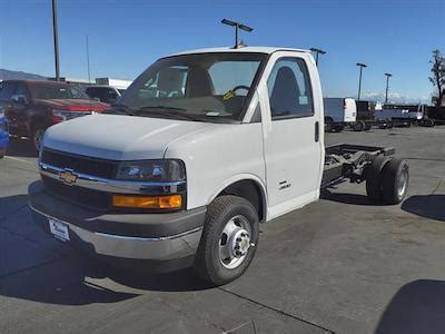 Chevrolet Express 4500 Cutaway Trucks for Sale | Comvoy