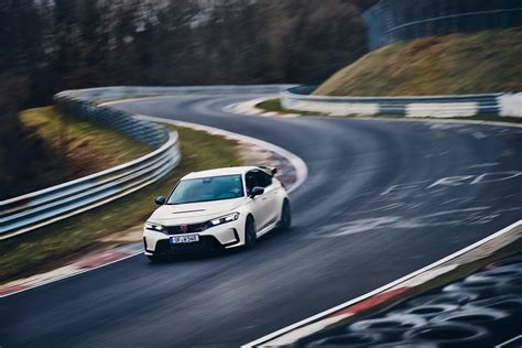 Watch The Honda Civic Type R Set A New Nurburgring Record CarExpert