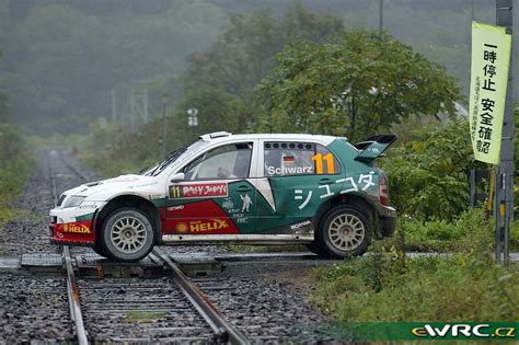 Schwarz Armin Wicha Klaus Škoda Fabia WRC Rally Japan 2005