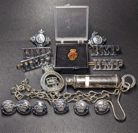 Hmp The Maze Prison Officers Uniform Insignia
