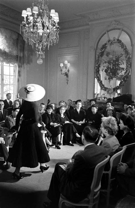 Christian Dior Rare Photos From The Birth Of The New Look 1948