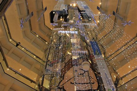 Inside the water tower at Chicago, Illinois image - Free stock photo - Public Domain photo - CC0 ...