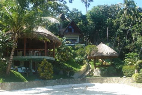 Top 14 Beach Houses In The Philippines - Updated 2023 | Trip101