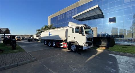 SINOTRUK HOWO TG5 una nueva opción para el transporte de combustible