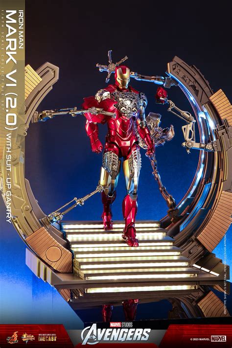Iron Man Suits Up With Deluxe Gantry Scale Hot Toys Figure Set