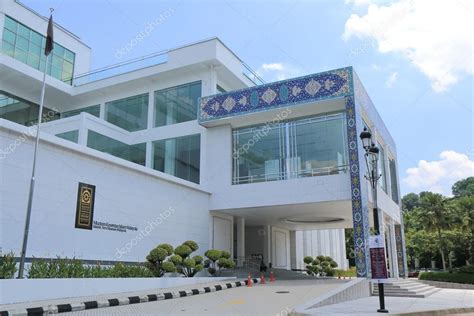 Islamic Arts Museum Malaysia – Stock Editorial Photo © TKKurikawa #55738881