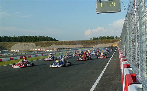 Adac Kart Masters Steht Vor Premiere In M Lsen Teilnehmer Beim