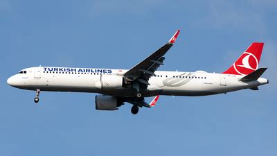 Tc Lsy Airbus A Nx Turkish Airlines Luca Cesati Jetphotos