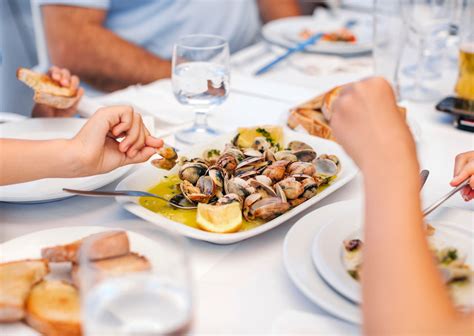 Best Traditional Portuguese Seafood Dishes to Try and Make