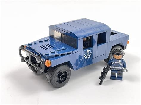 LEGO MOC Hummer H1 / Humvee by iron_foot | Rebrickable - Build with LEGO