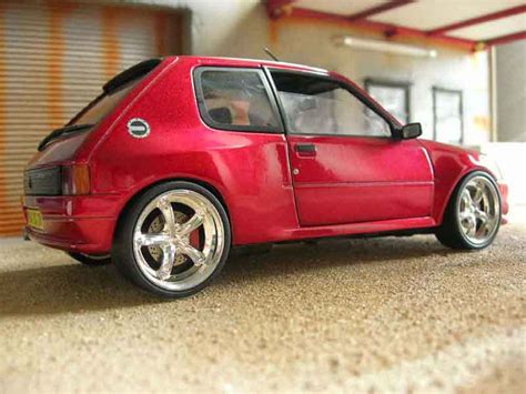 Modellino In Miniatura Peugeot Gti Solido Dimma Gti Rosso