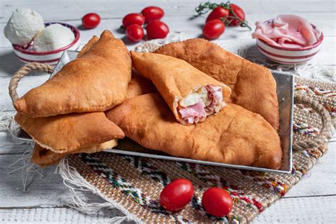 Calzone Fritto Siciliano Ricetta Perfetta Con Trucchi E Consigli