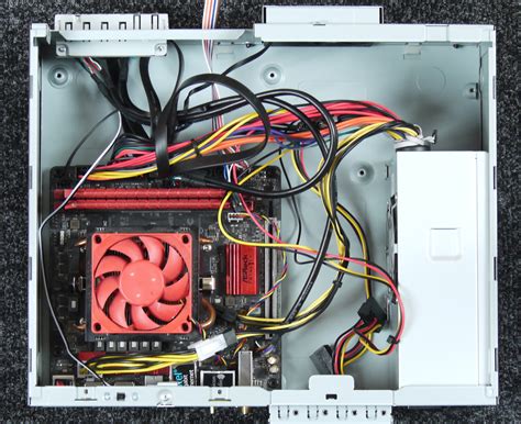 Обзор корпуса Inwin CK709 300W (SFF)