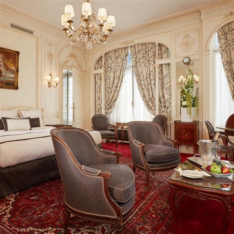 Hotel Raphael Paris Paris 5 Star Accommodation Rooms