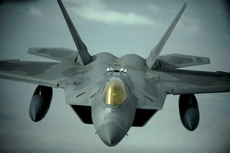 Download Military Lockheed Martin F 22 Raptor 4k Ultra Hd Wallpaper