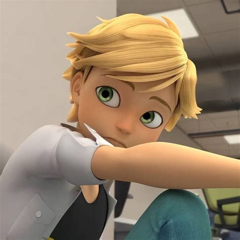 Adrien Agreste En 2022 Fotos De Cat Noir Canciones De Ladybug