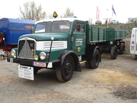 S4000-1Z mit hänger beim Olditreffen in Werdau 2006 - Fahrzeugbilder.de