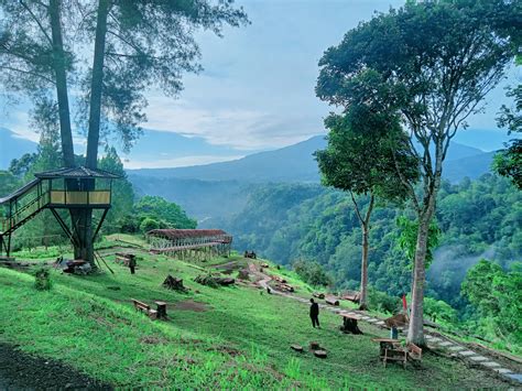 Melirik Taman Panorama Baru Bukittinggi Suaraindo Id Teras Id