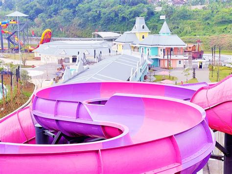 Wahoo Waterworld The Biggest Waterpark In West Java
