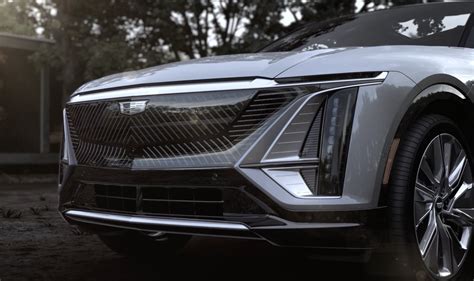 GM unveils production version of Cadillac Lyriq electric vehicle with ...