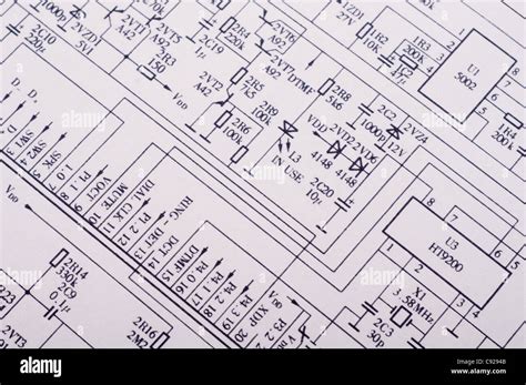 Circuit diagrams hi-res stock photography and images - Alamy