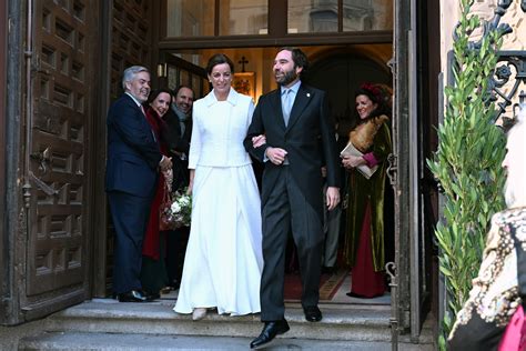 La boda de Felipe Matossian e Ina Morenés del original dos piezas de