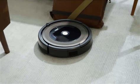 6 Tips To Clean Roomba Vacuum like New One