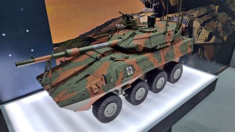 Leonardo Exhibe En Laad La Hitfact Mkii La Torre Que Equipará Al Nuevo Vcr 8x8 De Brasil