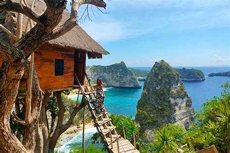 Paket Wisata Nusa Penida 2H 1M