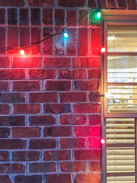 How Do You Hang Christmas Lights On A Brick House Homeminimalisite