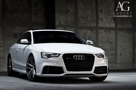 Audi Rs White