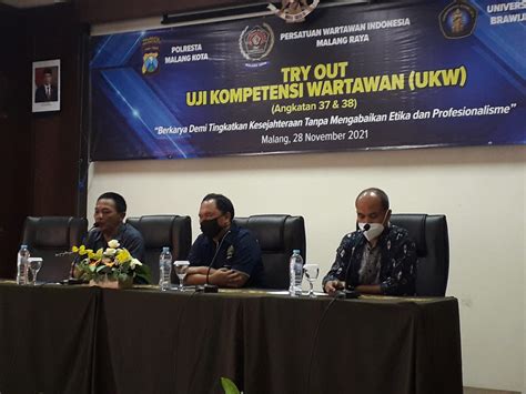 Jelang Uji Kompetensi Wartawan Angkatan Dan Pwi Malang Raya