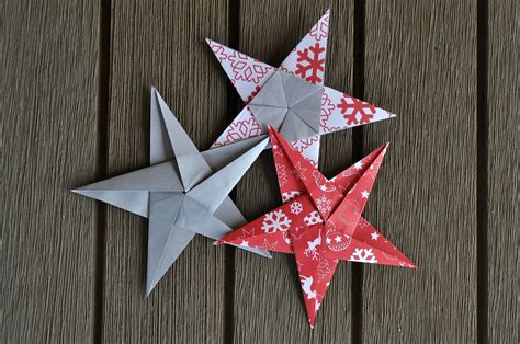 Des étoiles De Noël En Origami Avec Le Tuto C Des Bricoles