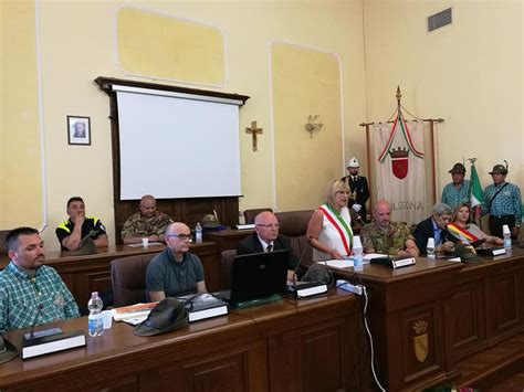 CENTROABRUZZONEWS LA CITTA DI SULMONA DA IL BENVENUTO AGLI ALPINI