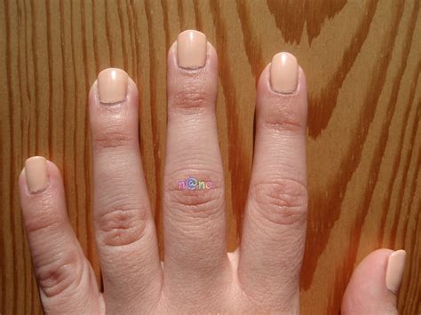 Tout Et Rien Le Blog De N No Vernis Couleurs Nature Rose Nude Yves Rocher