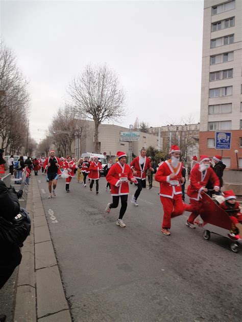 Corrida de Noël 2024 à Issy les Moulineaux le rendez vous pour la