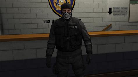 Black Uniform with Half Skull Mask for SWAT - GTA5-Mods.com