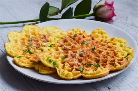 Nur 3 Zutaten Super leckere Low Carb Käse Schinken Waffeln