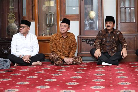 Jaga Ukhuwah Seluruh Lapisan Masyarakat Menko Polhukam Terus Lakukan