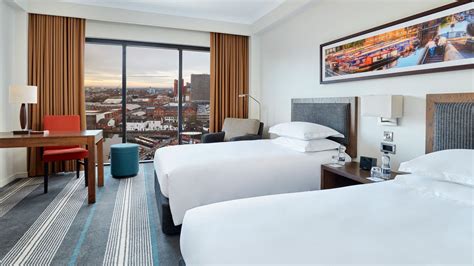 Luxury Rooms and Suites in Birmingham | Hyatt Regency Birmingham