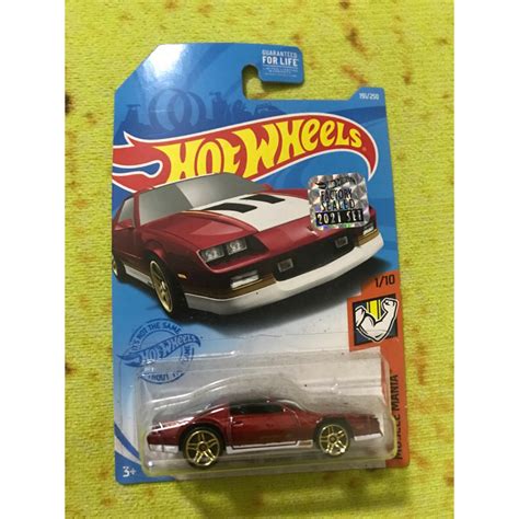Hot Wheels Factory Seal Chevrolet Camaro IROC Z Red Shopee Malaysia