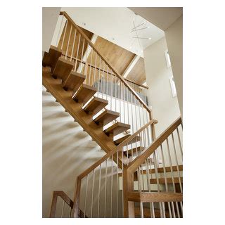 White Oak Mono Stringer With Stainless Steel Spindles Contemporary