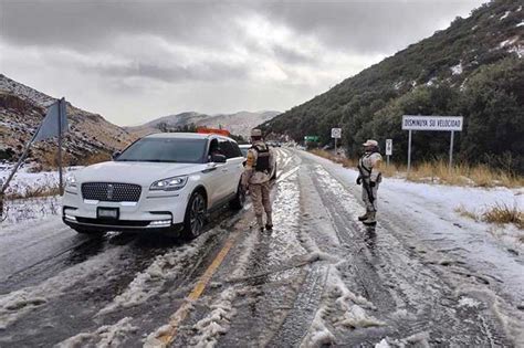 Cierran carretera entre Sonora y Chihuahua por caída de aguanieve