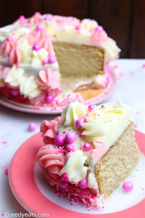 Small Vanilla Cake Recipe Valentine Cake Ideas Greedy Eats