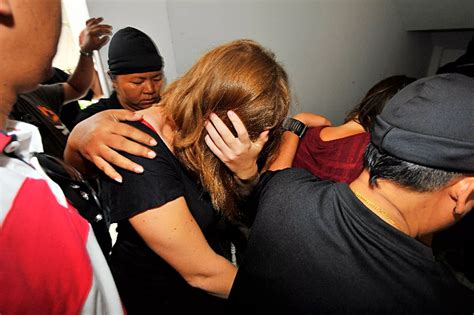 Four Tourists Who Posed Naked On A Sacred Mountain Mirror Online