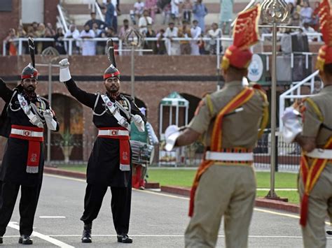 High Drama At India Pakistan Border Every Sundown