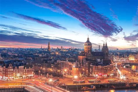 Places to Avoid Travelling: 6 famous places you can skip visiting ...