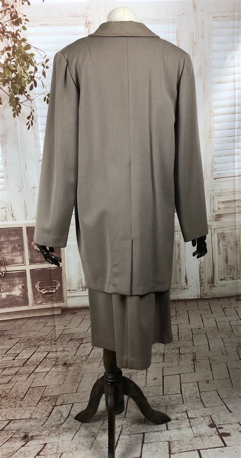 Original 1950s 50s Vintage Taupe Stroller Suit With Swing Coat By Vogu