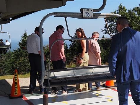 Number of Canadian tourists visiting New Hampshire down 30% this year